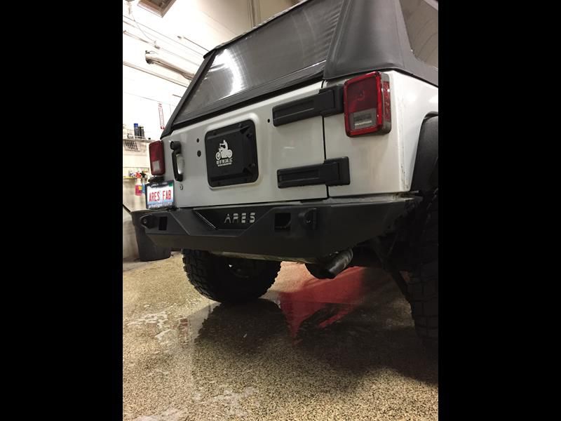 wrangler-rear-mid-width-bumper-1