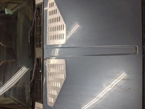 XJ Hood Louver