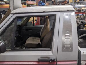 MJ CAB VENT